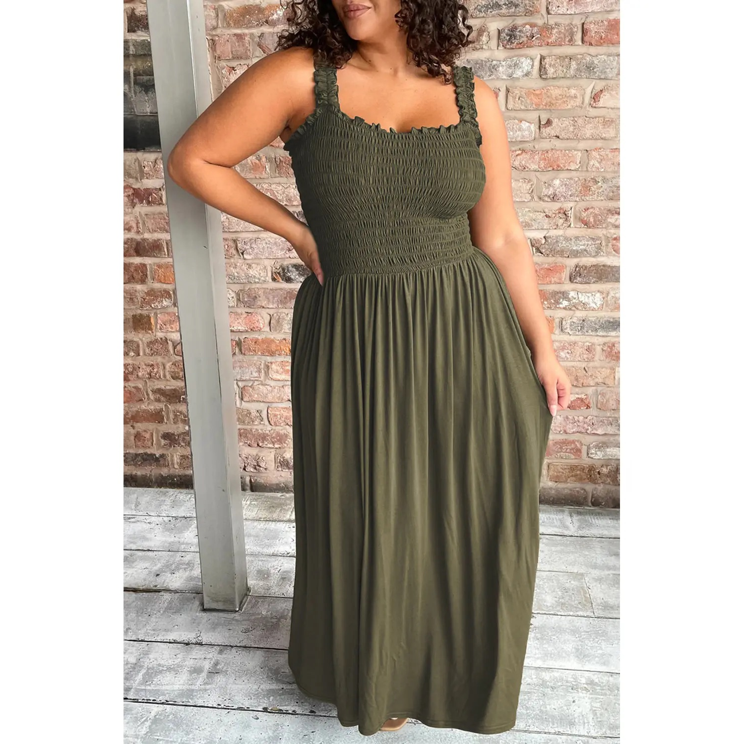 Smocked Jungle Green Curvy Maxi Southern Bliss Smocked Jungle Green Curvy Maxi Southern Bliss