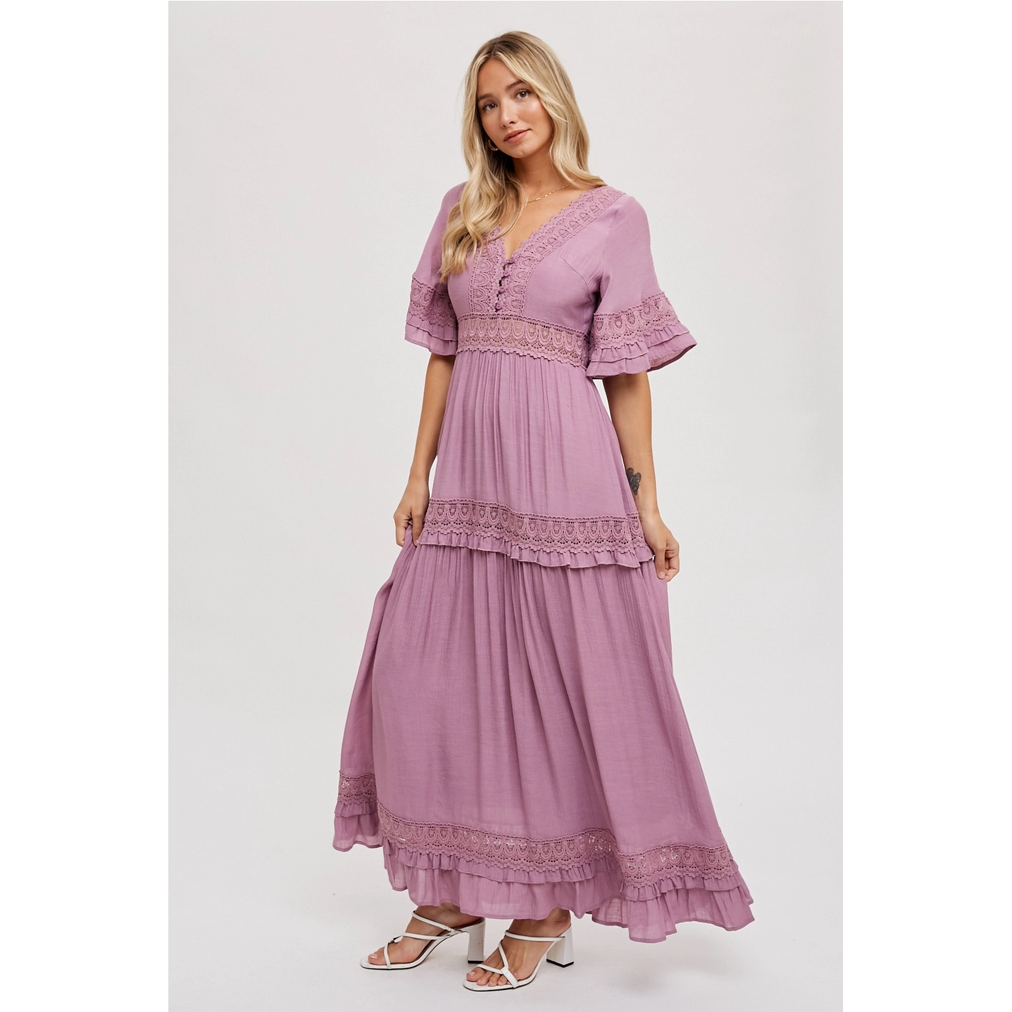 V-Neck Lace Trim Maxi Lavendar