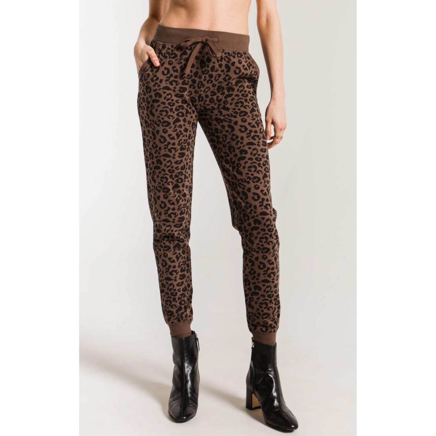 The Leopard Jogger