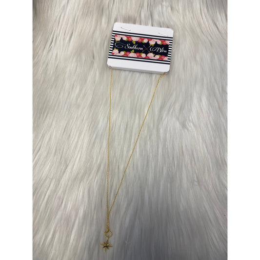 Star Pendant Necklace in Gold