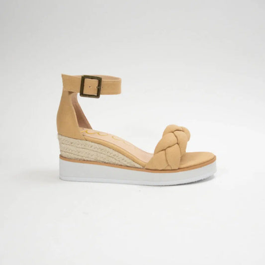 Paloma Wedges in Camel