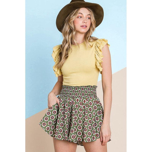 Smock Waist Pattern Shorts in Olive